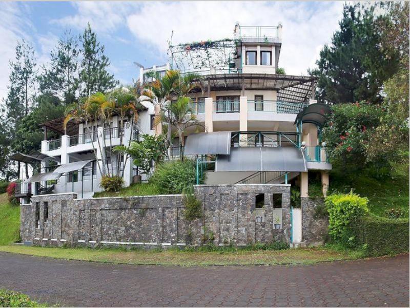 Villa Gerbera II Lembang Parongpong Екстериор снимка